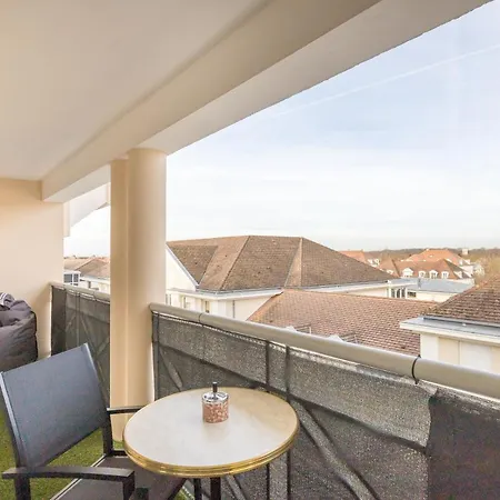 Apartment Double 6 Persons Near - Fairytale Factory